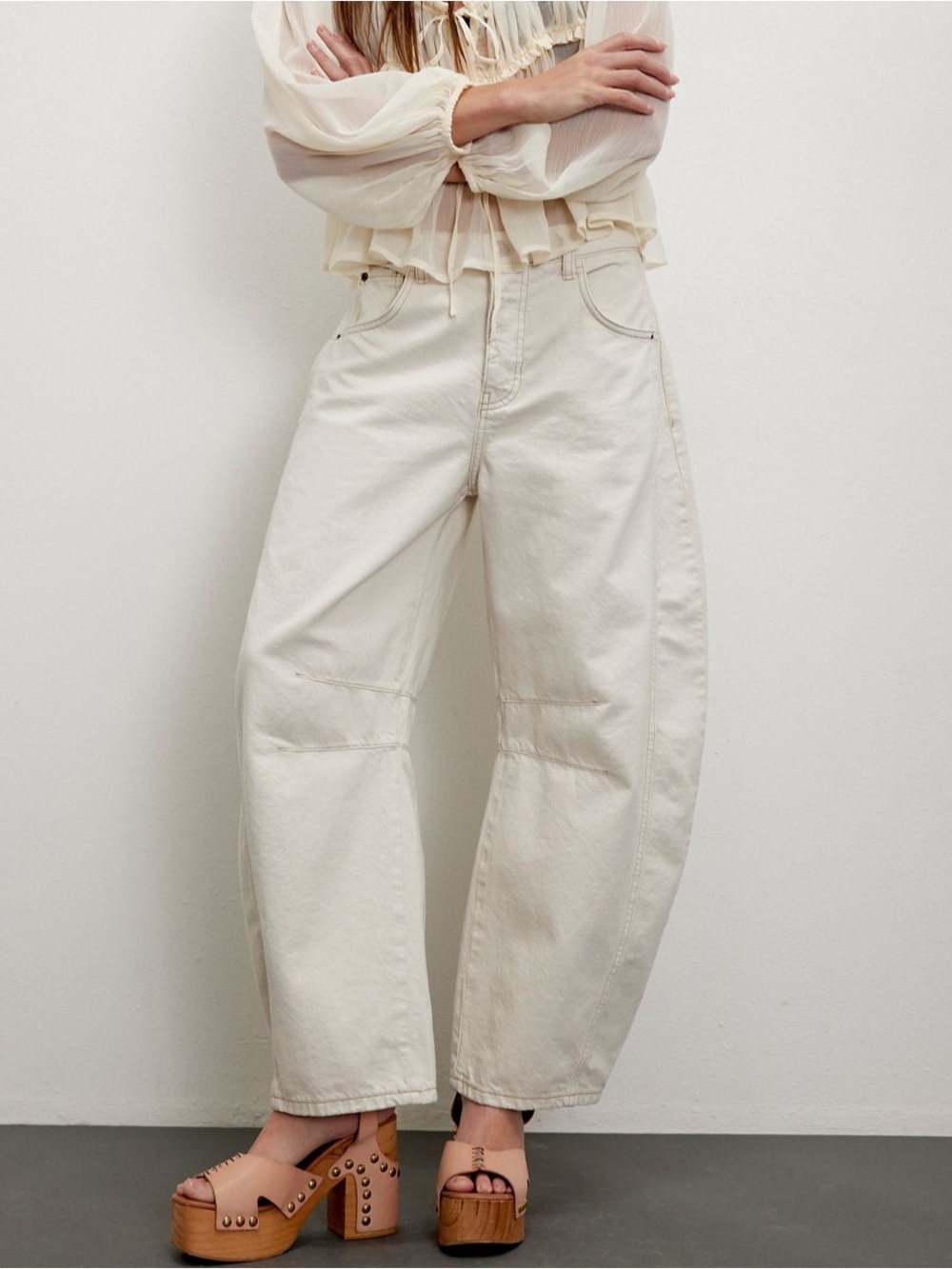 Free People barrel jeans mid-rise Jeans in milk